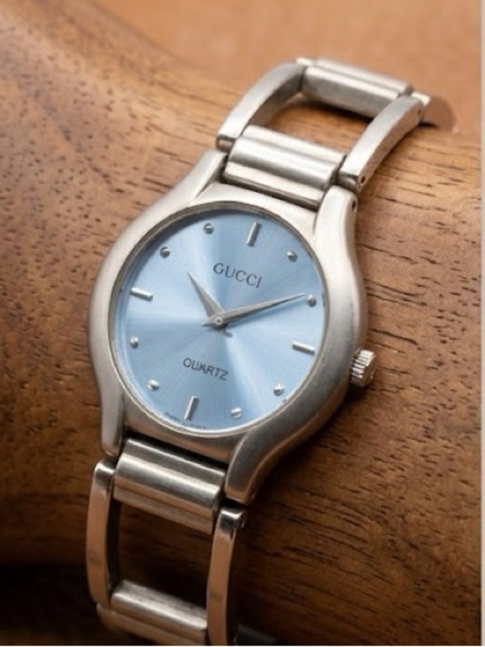 Rare Vintage Gucci Blue Dial Quartz Watch Y2K
